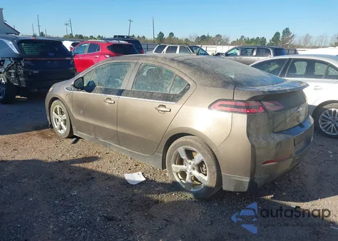 2014 Chevrolet Volt z USA, uszkodzony, nr VIN 1G1RD6E4XEU118530